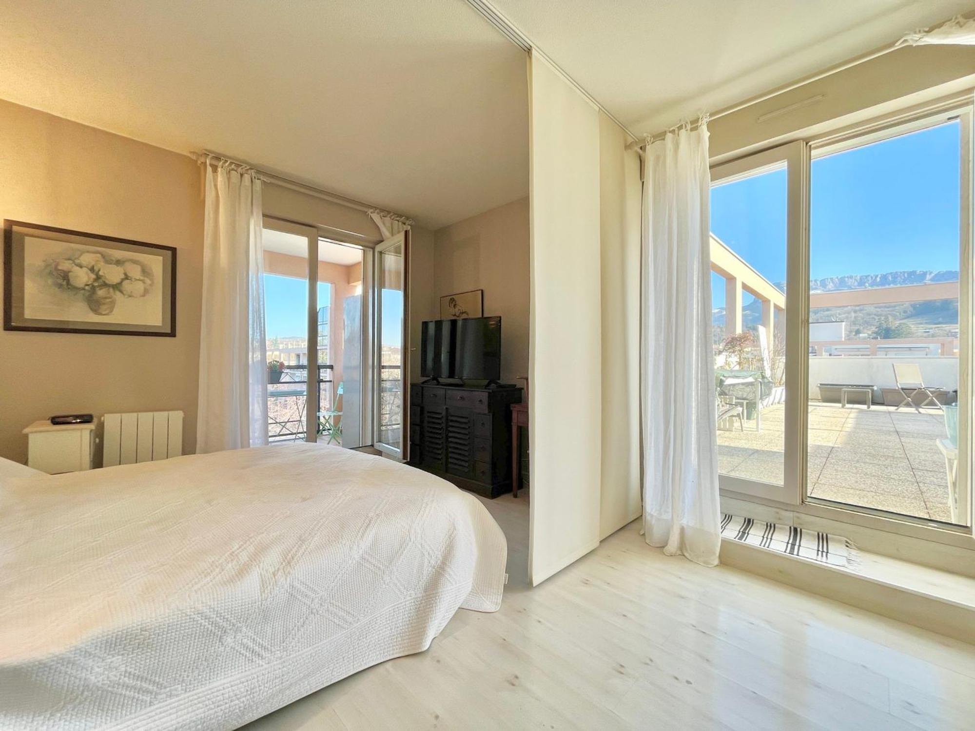 T2 De 60m² A Annecy-le-vieux, Grande Terrasse Amenagee, Proche Et Commerces - Fr-1-432-74 Apartment Annecy