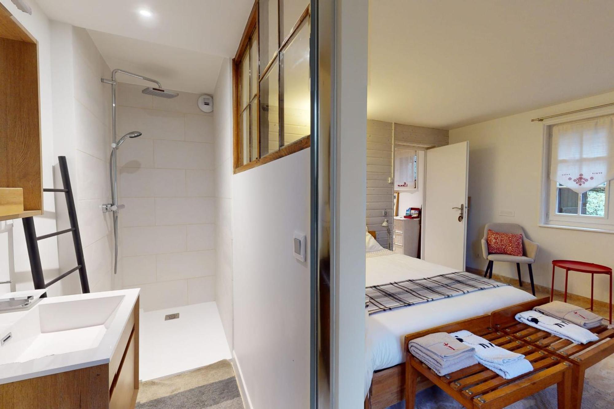 Apartment - Beautiful Quiet T3 For 4 People *