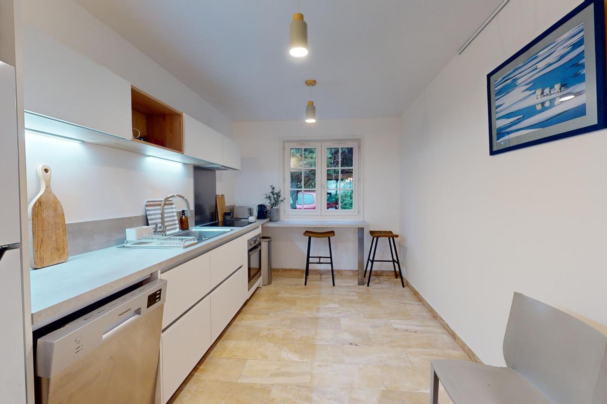 - Beautiful Quiet T3 For 4 People
