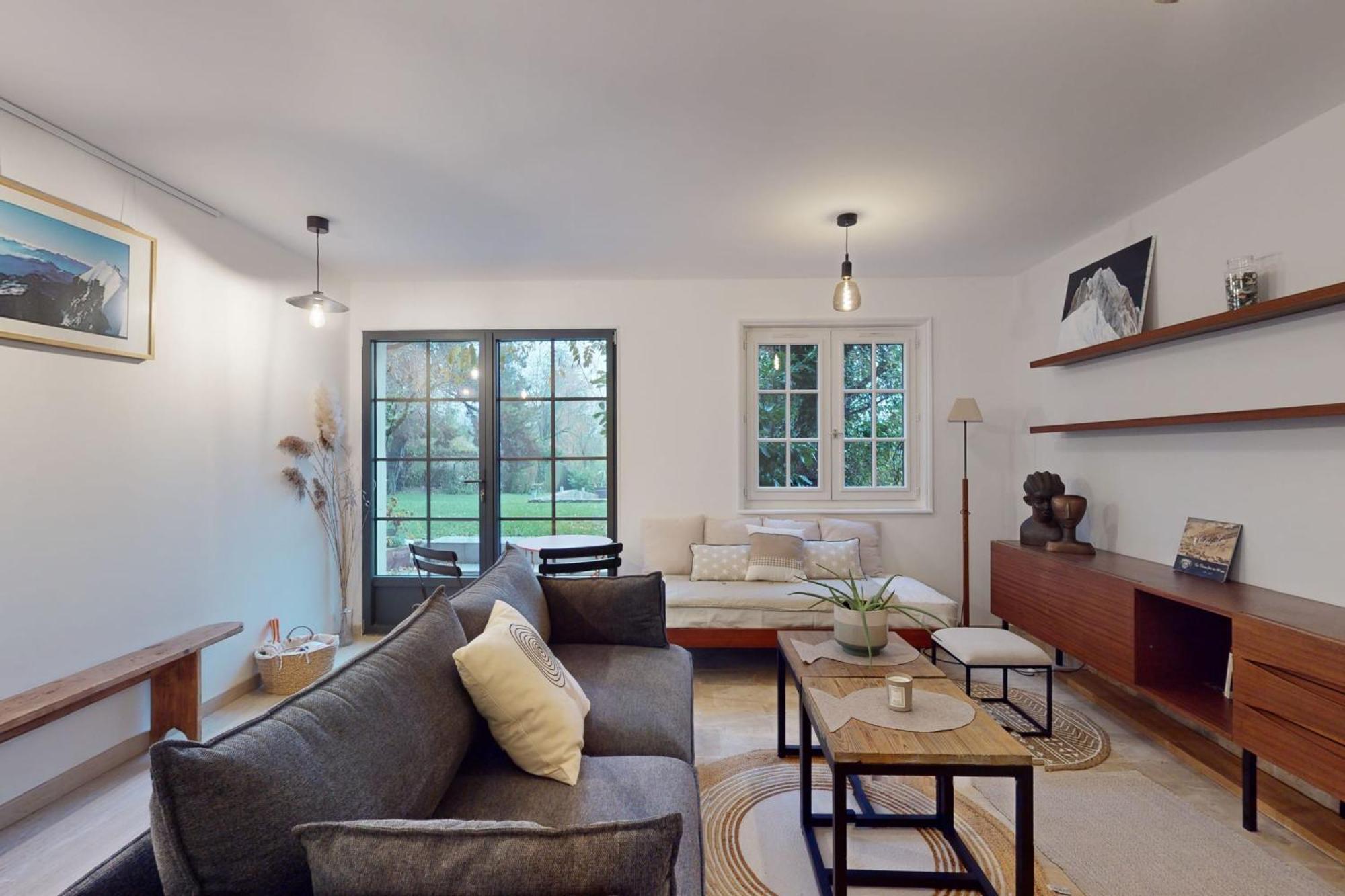 Apartment - Beautiful Quiet T3 For 4 People