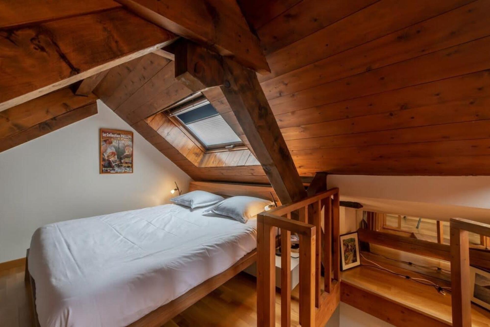 Bacchus Furnished Flat * Annecy