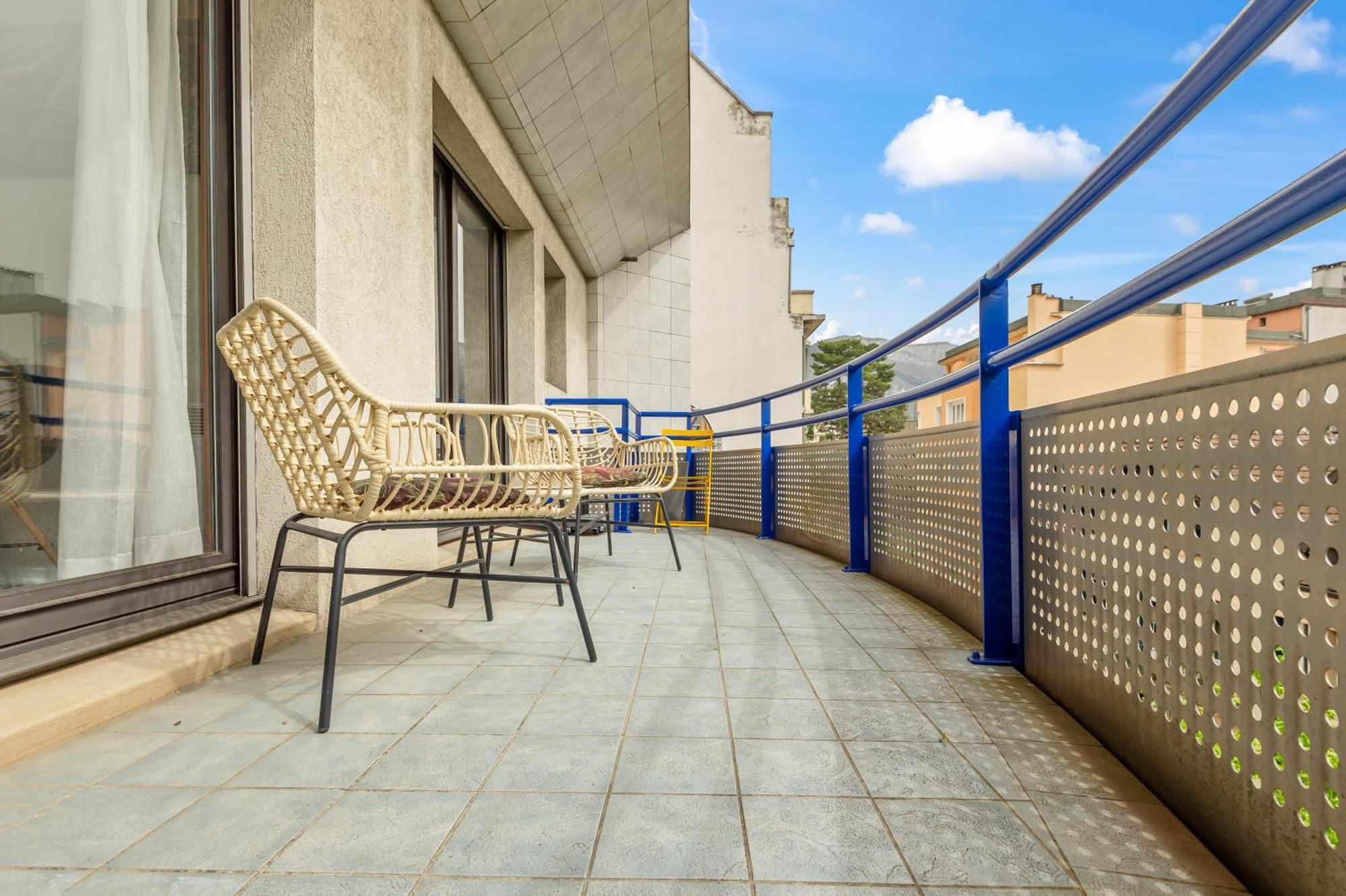 Terraces Of Bonlieu - The Nest Apartment