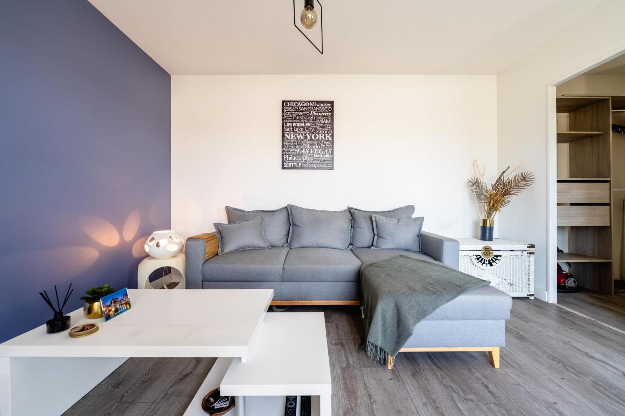Apartment Beautiful T2 - Parking And Close To The Centre And *