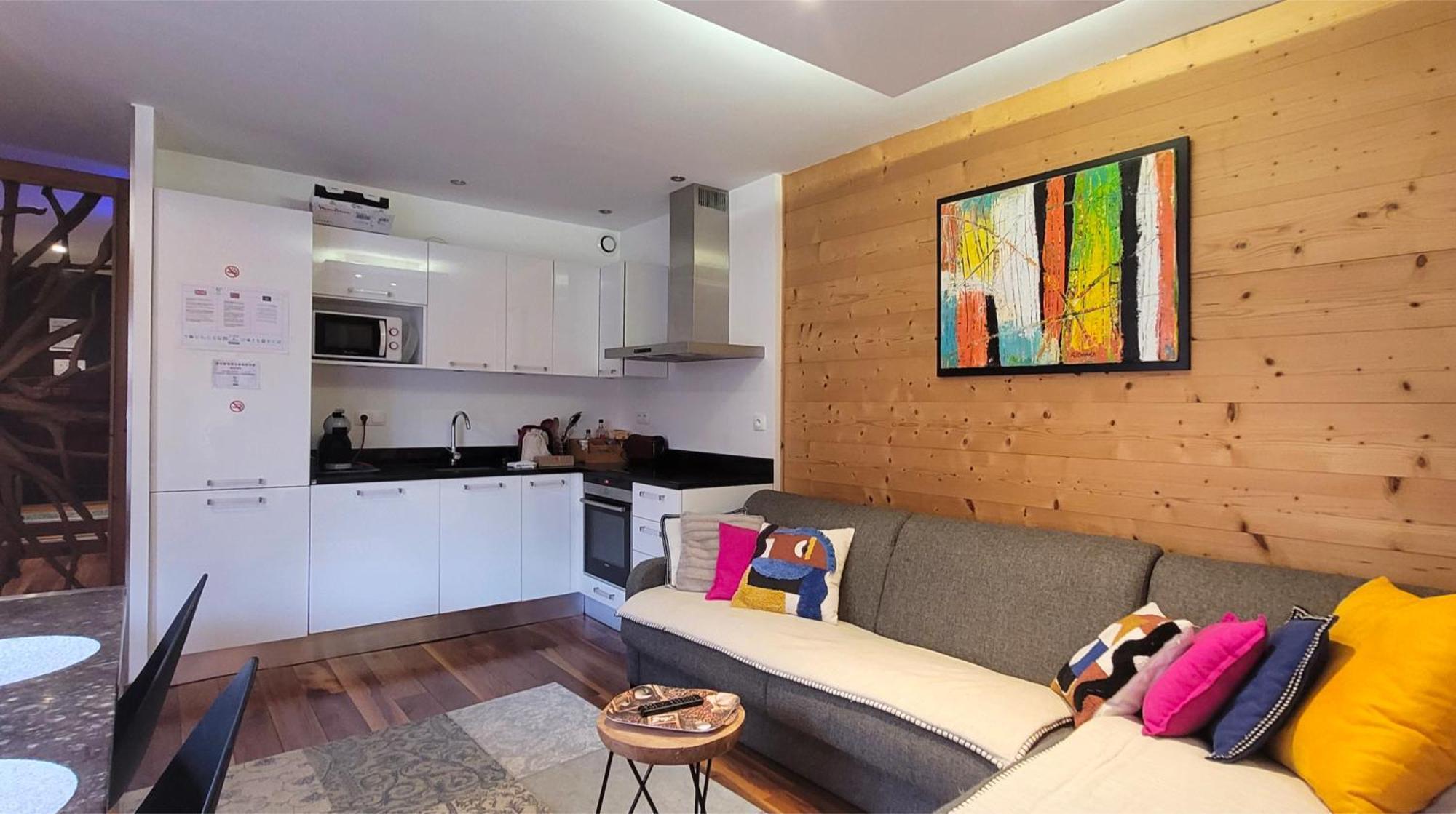 Apartment L'isle - Lofts & Lakes Certified 5-stars