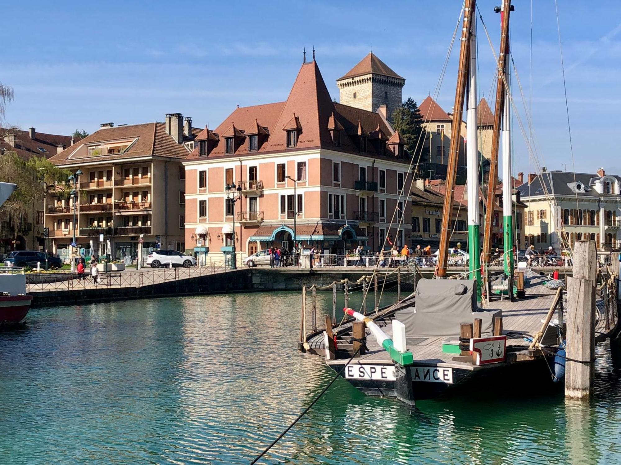 Le 21 Favre, Hyper Centre, 70 M², 2 Annecy