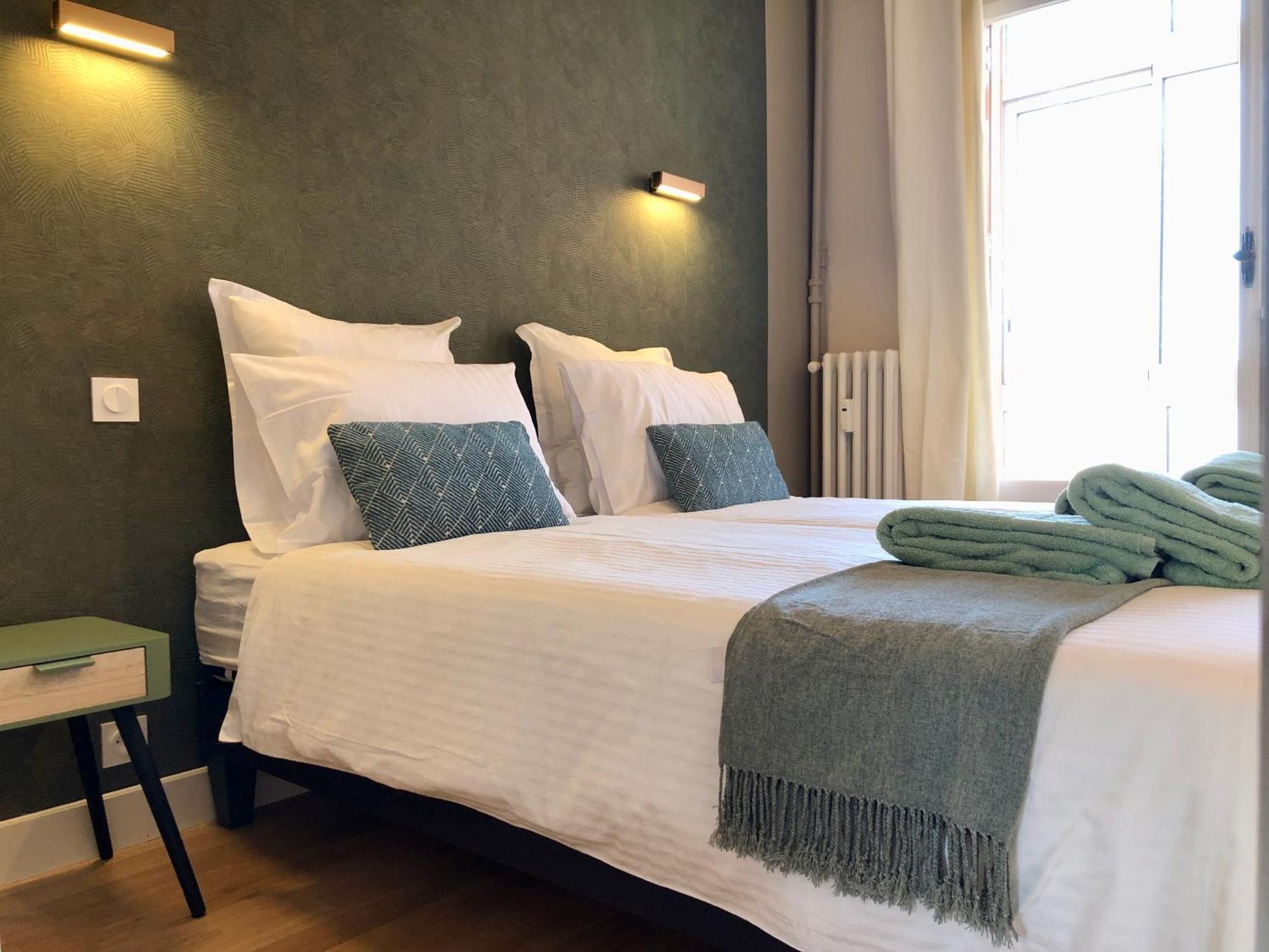 Le 21 Favre, Hyper Centre, 70 M², 2 Apartment *