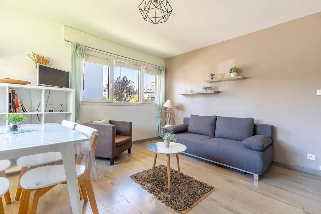 Apartment Cosy Parking Et Velos Gratuit
