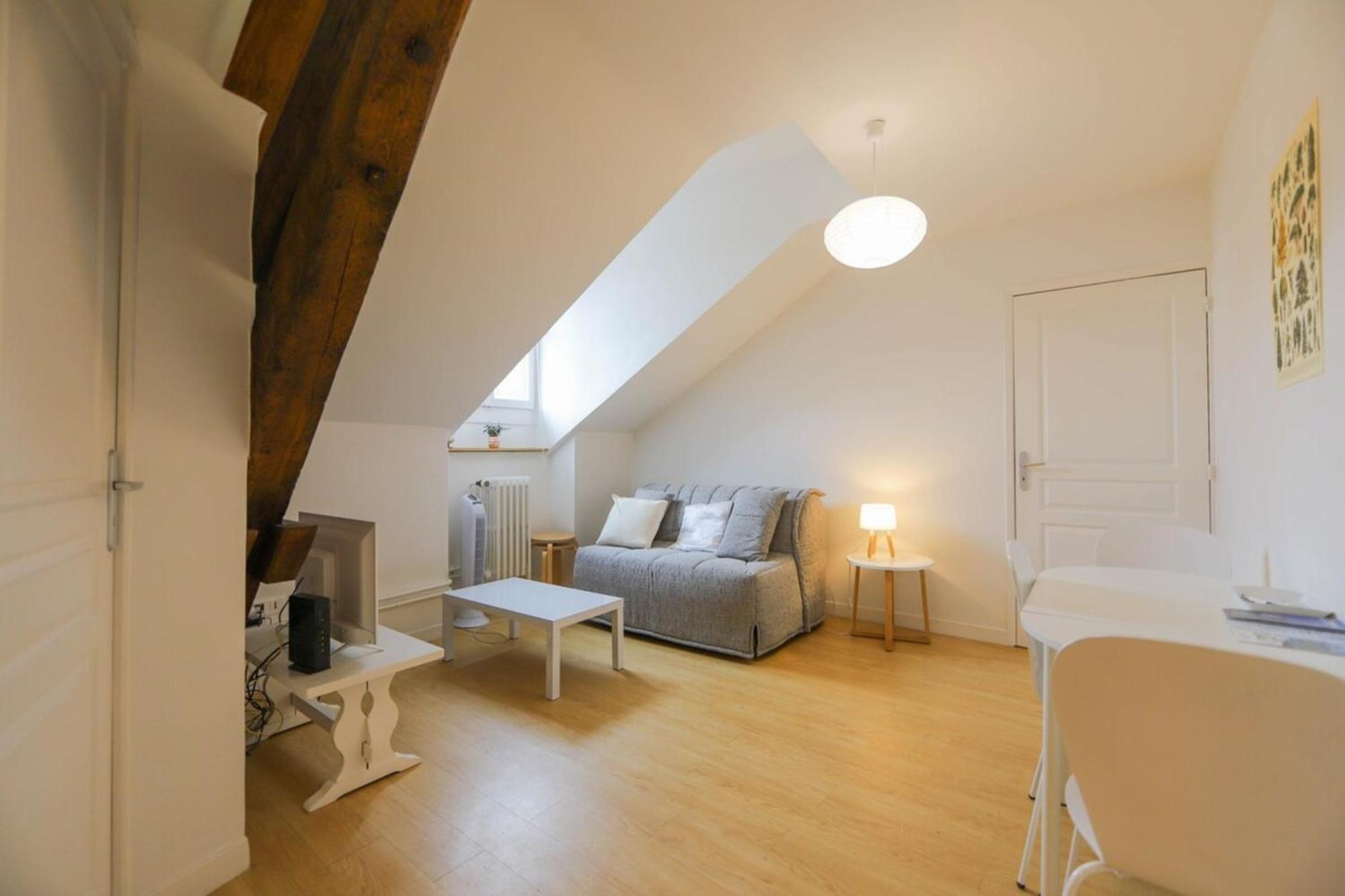 Le Sommeiller - Hyper Centre Avec Garage Apartment