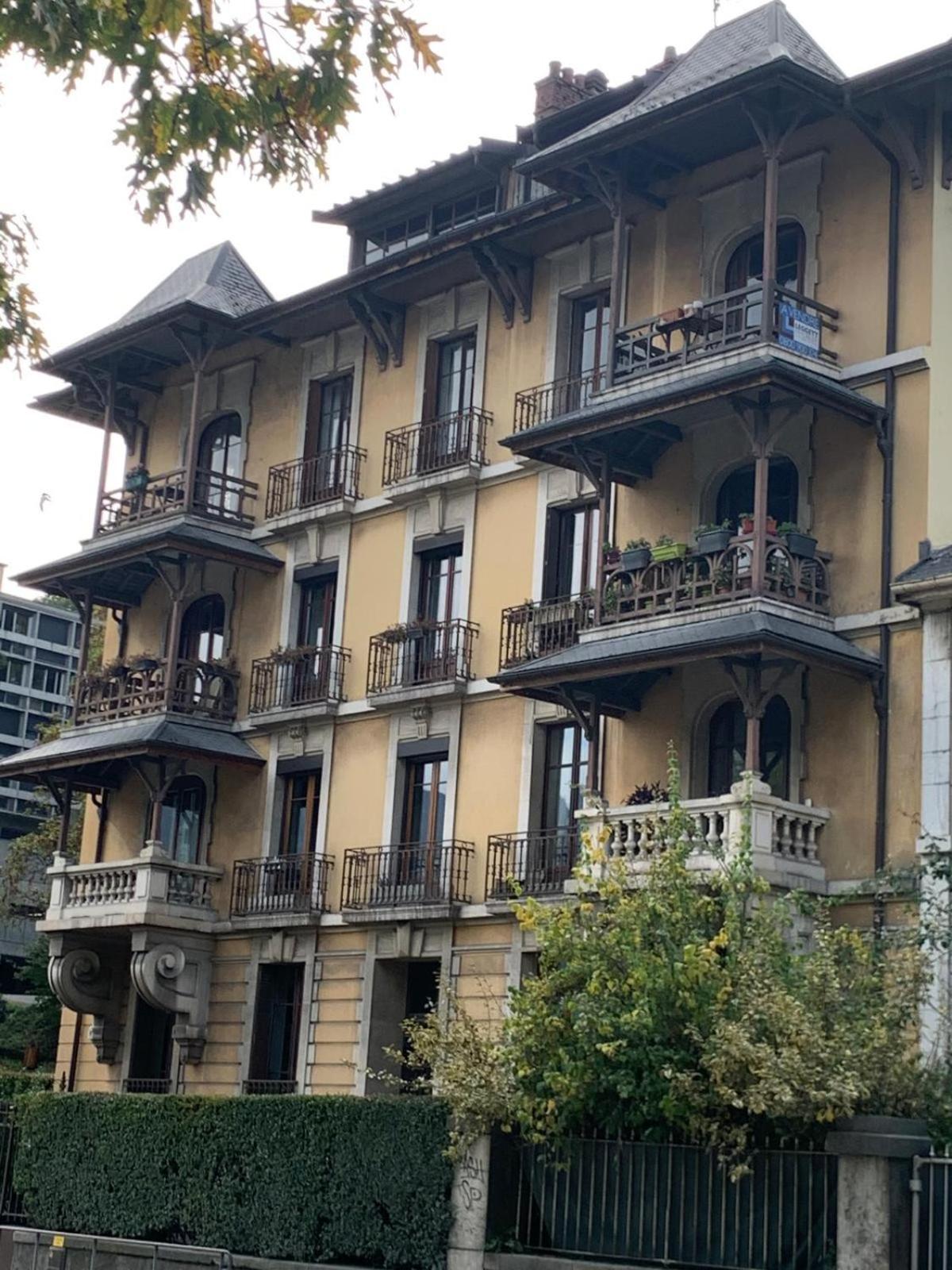 La Marina Du