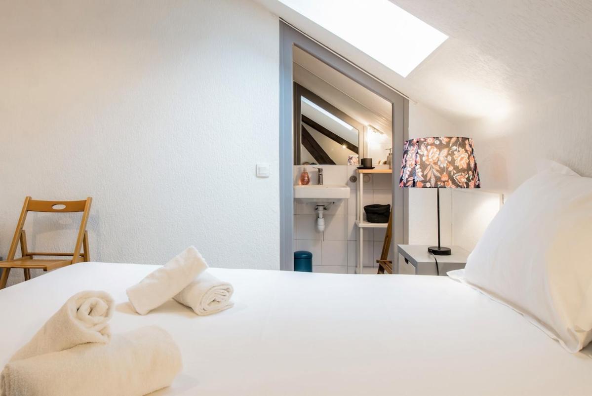 Refuge Centre Avec Parking Apartment