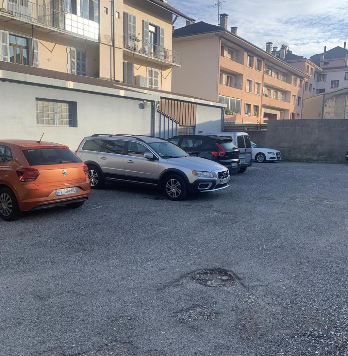 Apartment Refuge Centre Avec Parking *