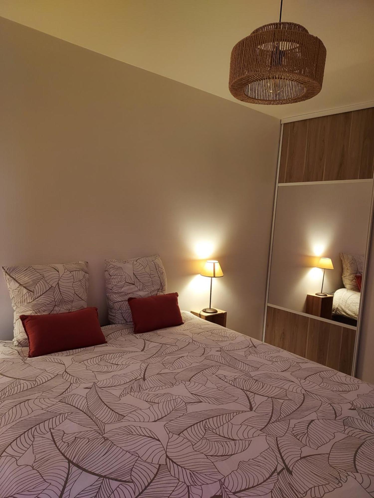 Appartement Grand 2 Calme Parking Annecy