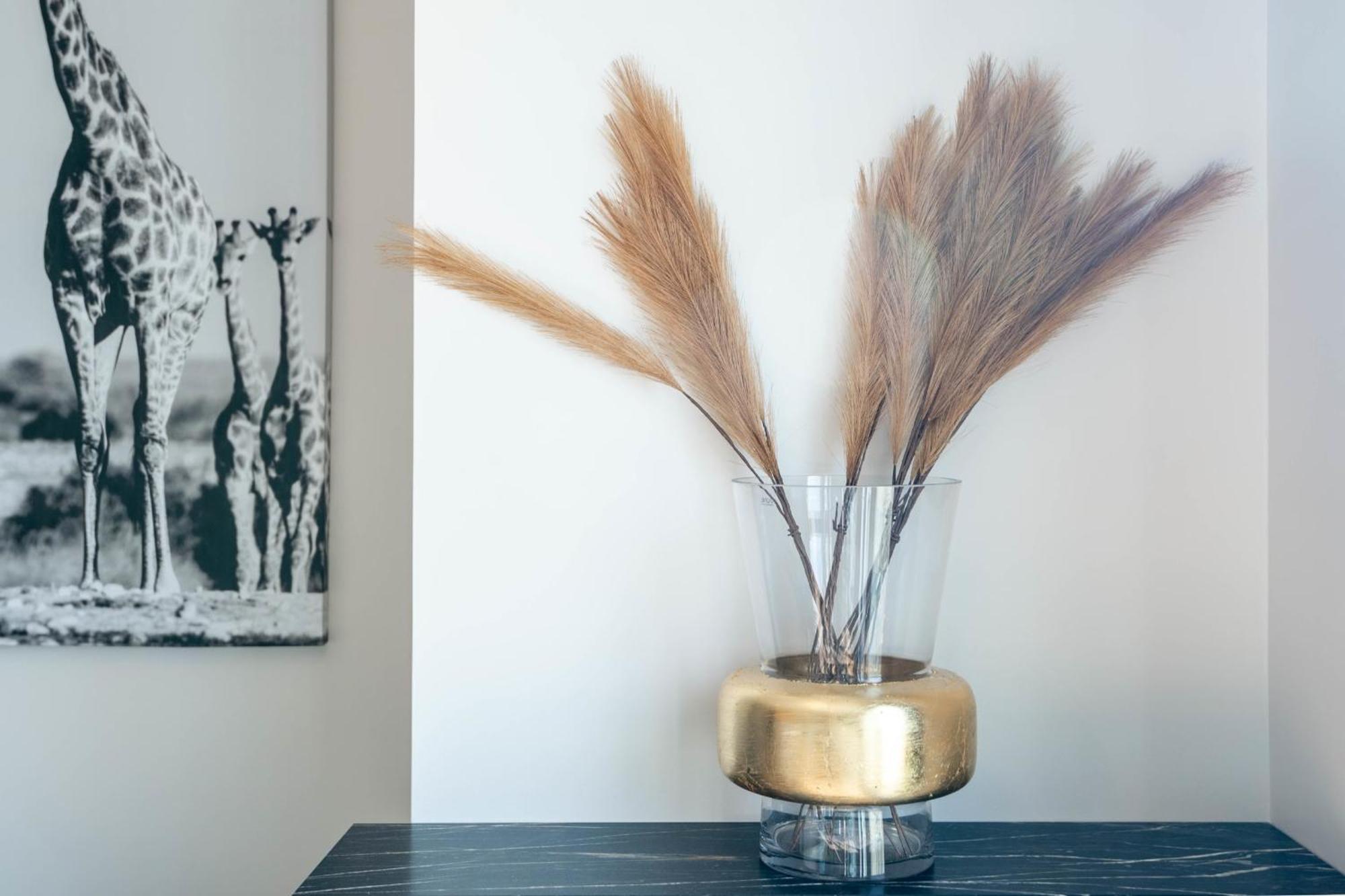 Le Beau Marcy - Contemporary Centre Flat Apartment