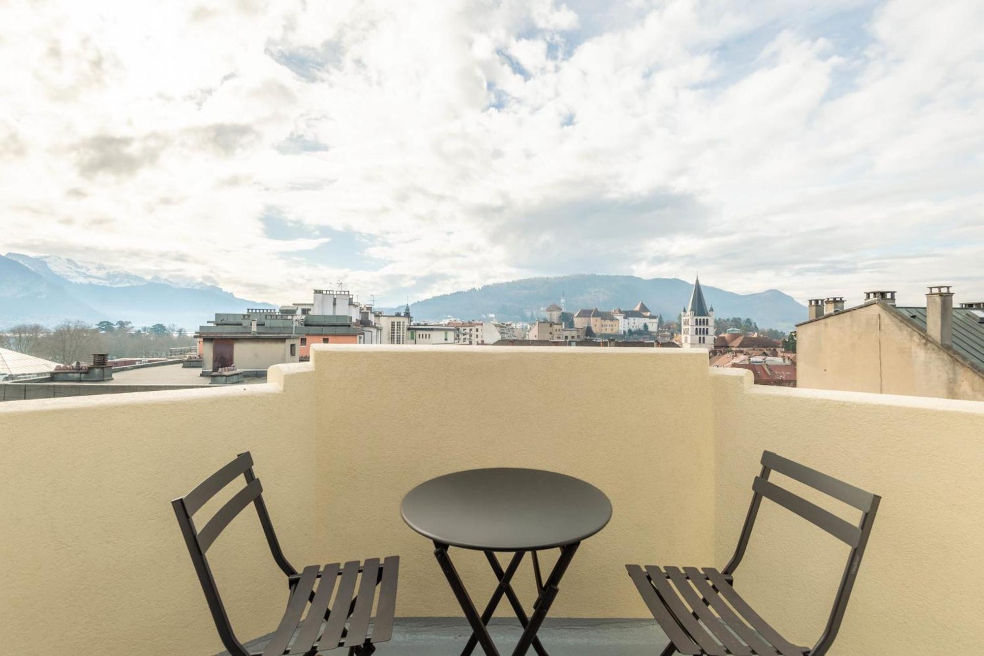 Le Beau Marcy - Contemporary Centre Flat Apartment *