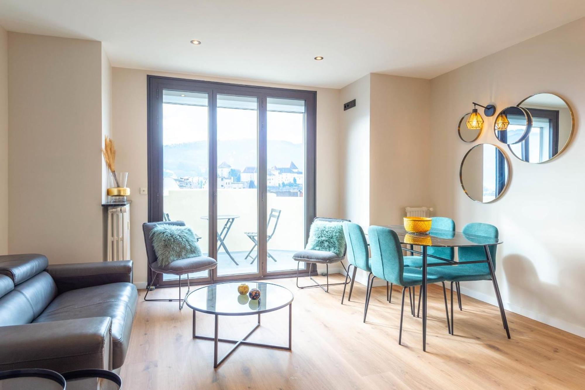 Apartment Le Beau Marcy - Contemporary Centre Flat *