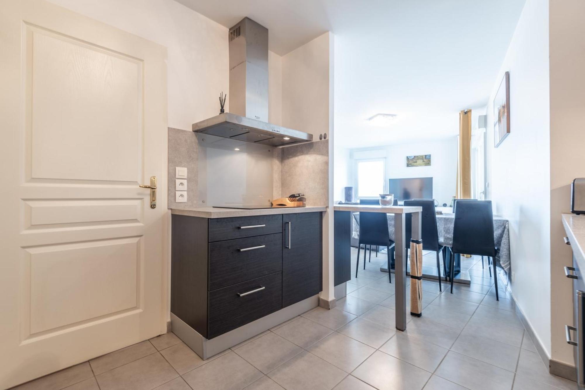 Joli T2 De 57 M Proche Et Vieille Apartment *