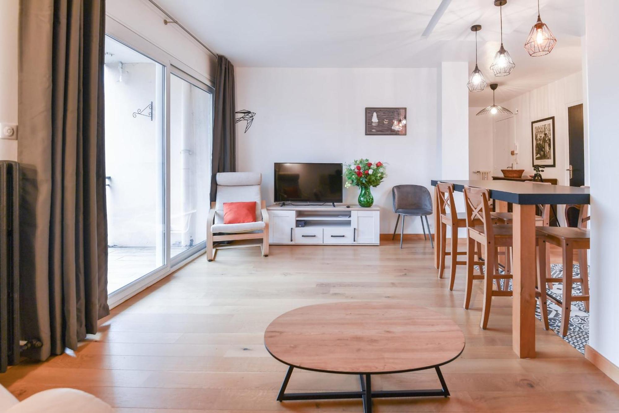 Apartment Annapurna Furnished Flat Annecy
