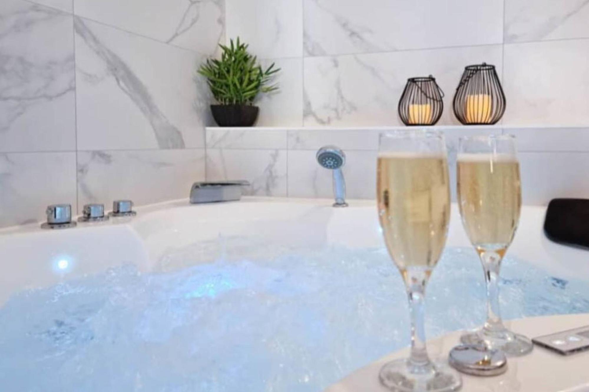 Elegance In The Heart Of The Old Town 4 * Annecy