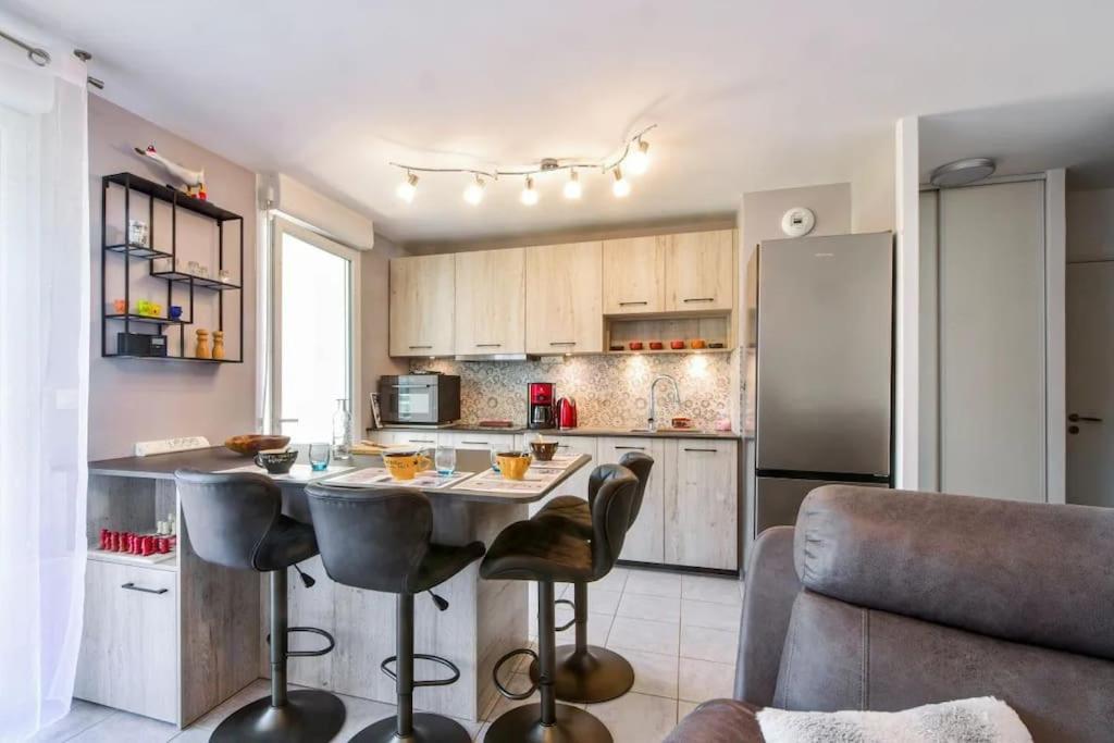 Apartment Beautiful With Terrace *