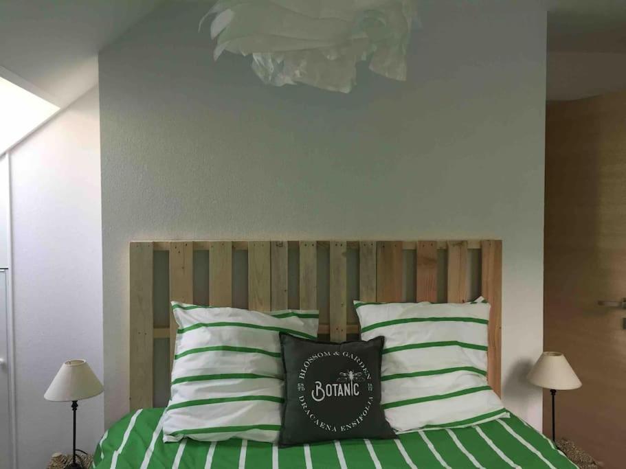 Apartment Joli 2 Pieces A 10 Min A Pied Du Avec Parking Prive Annecy
