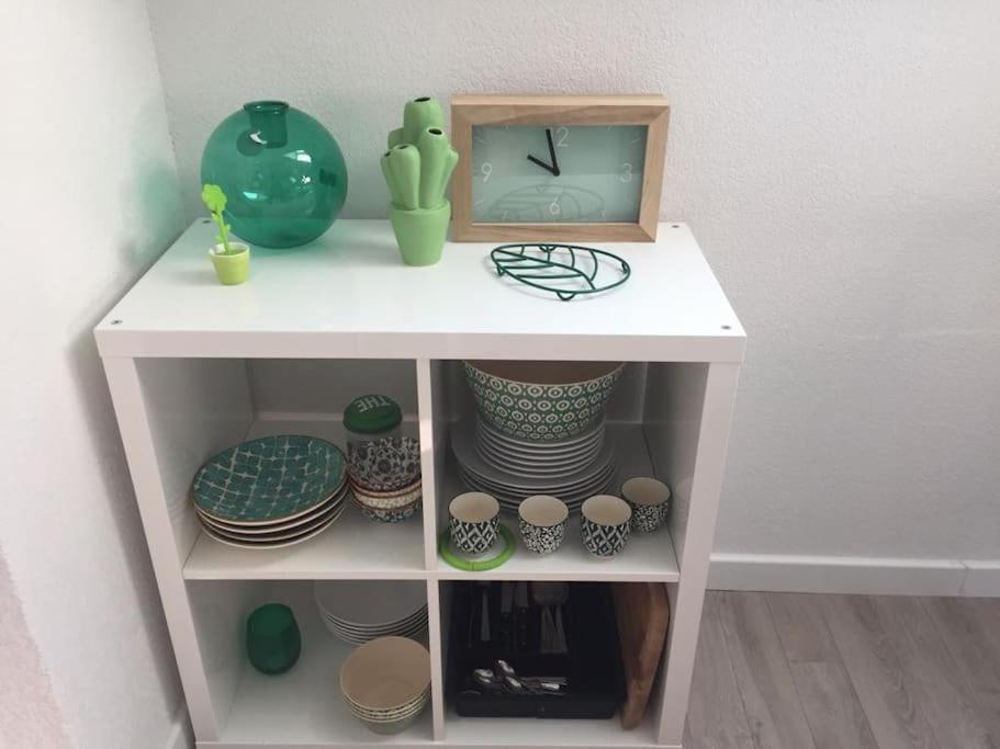 Joli 2 Pieces A 10 Min A Pied Du Avec Parking Prive Apartment