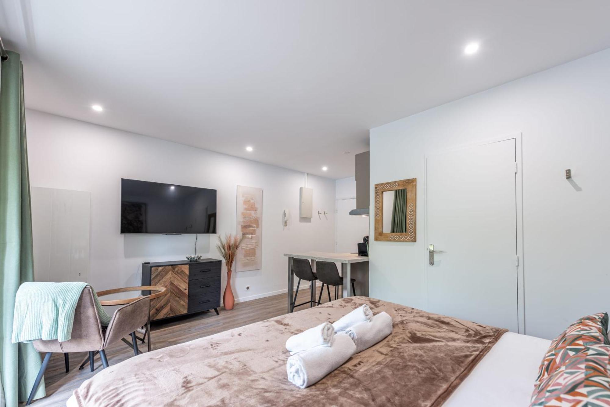 Le Bonlieu 3 - Joli Avec Balcon En Plein Coeur De La Apartment