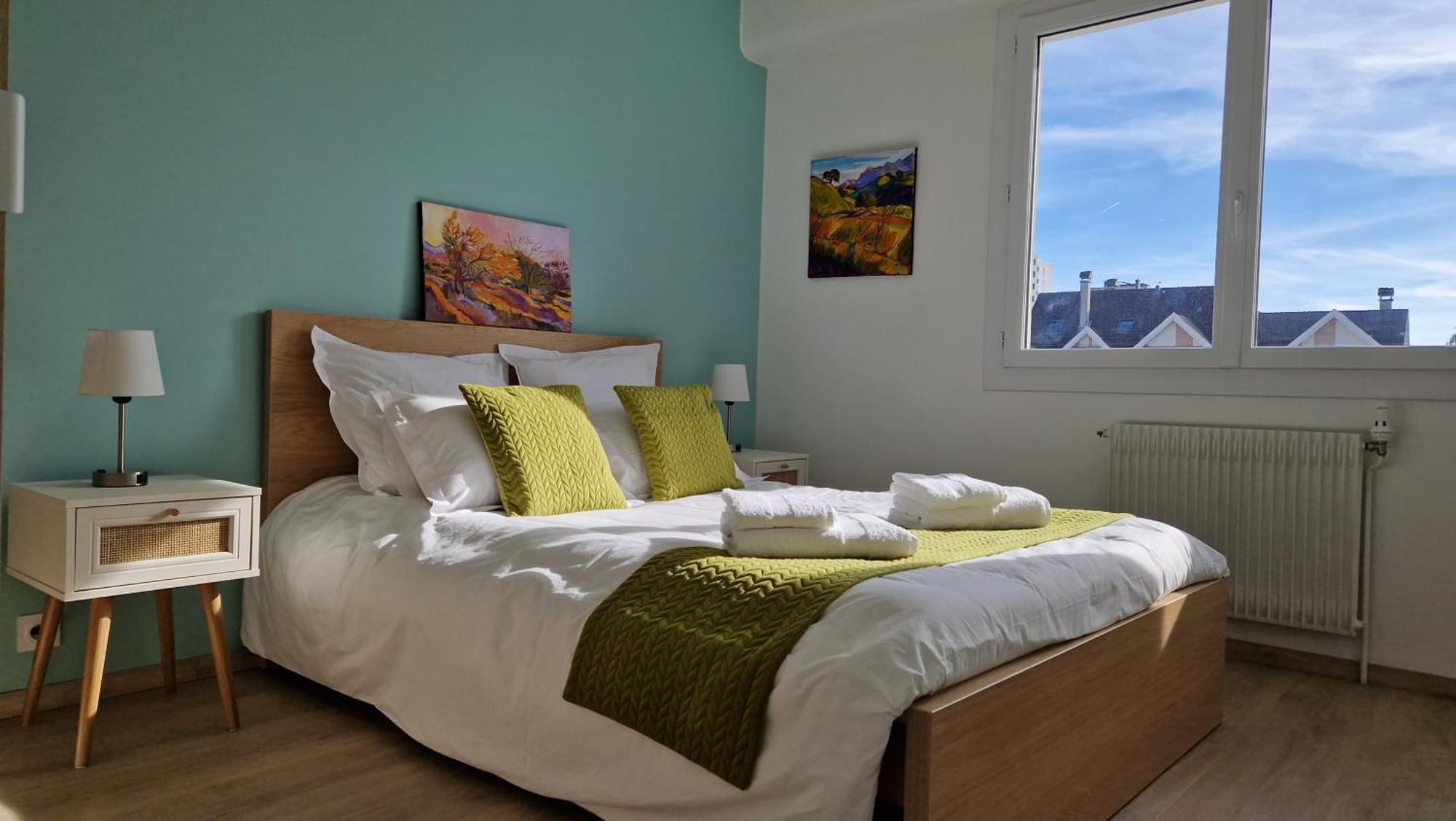 Et 95 M2 A 100m Du Lac, 3 Chambres, Parking *