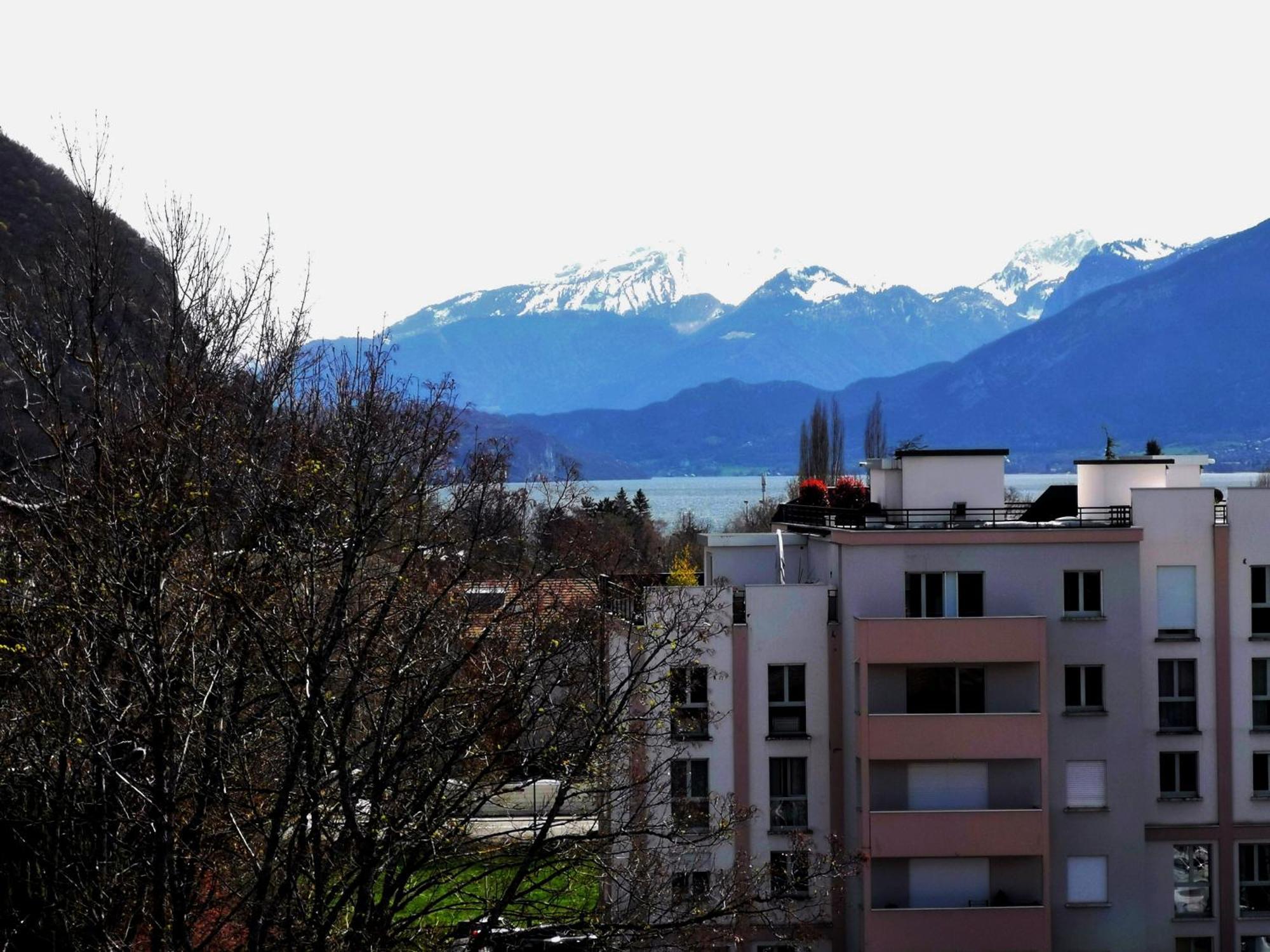 Le Rooftop Du 10 Apartment