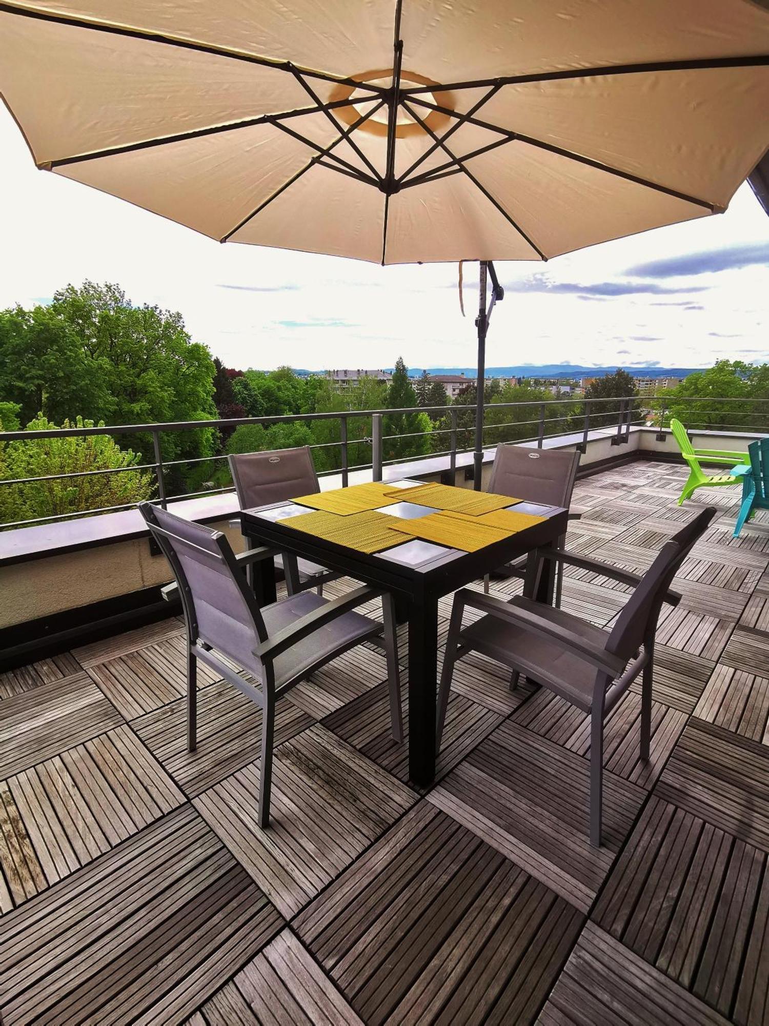 Le Rooftop Du 10 Apartment *