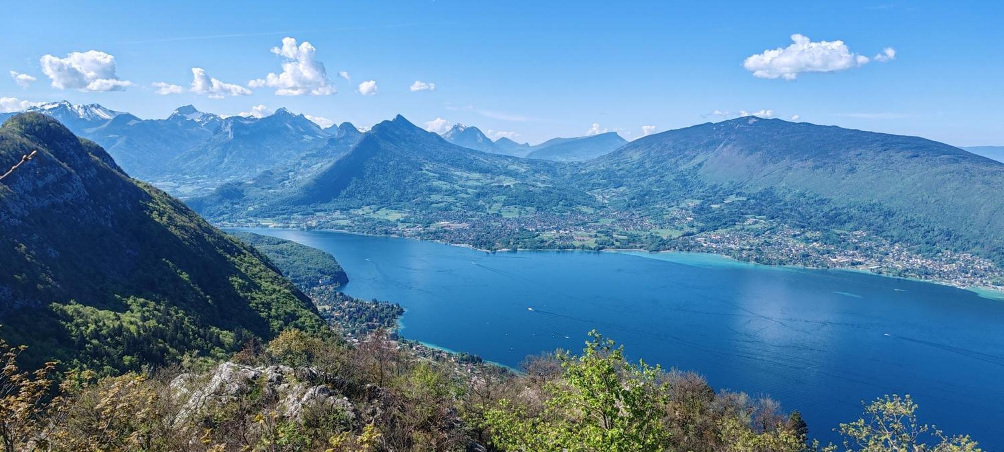 Et 95 M2 A 100m Du Lac, 3 Chambres, Parking Appartement Annecy