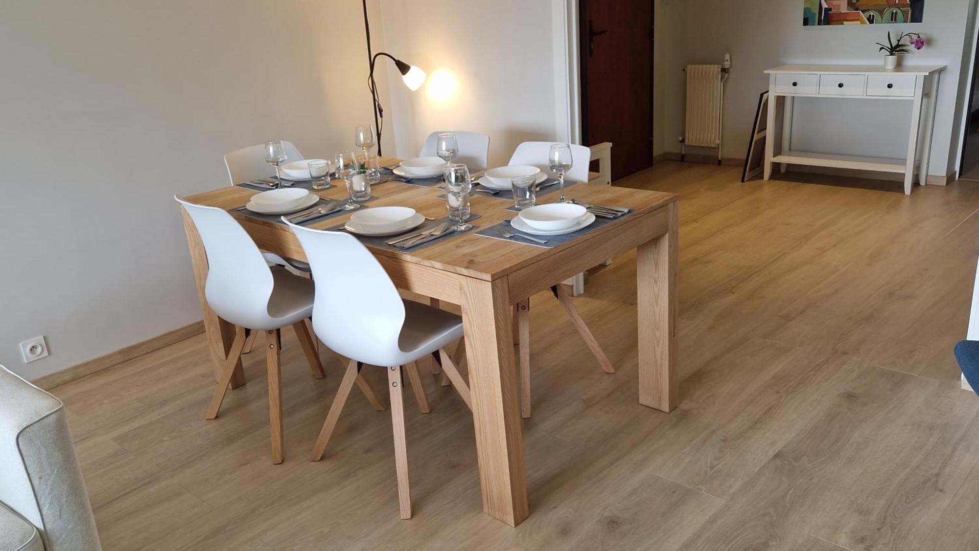 Et 95 M2 A 100m Du Lac, 3 Chambres, Parking Apartment Annecy