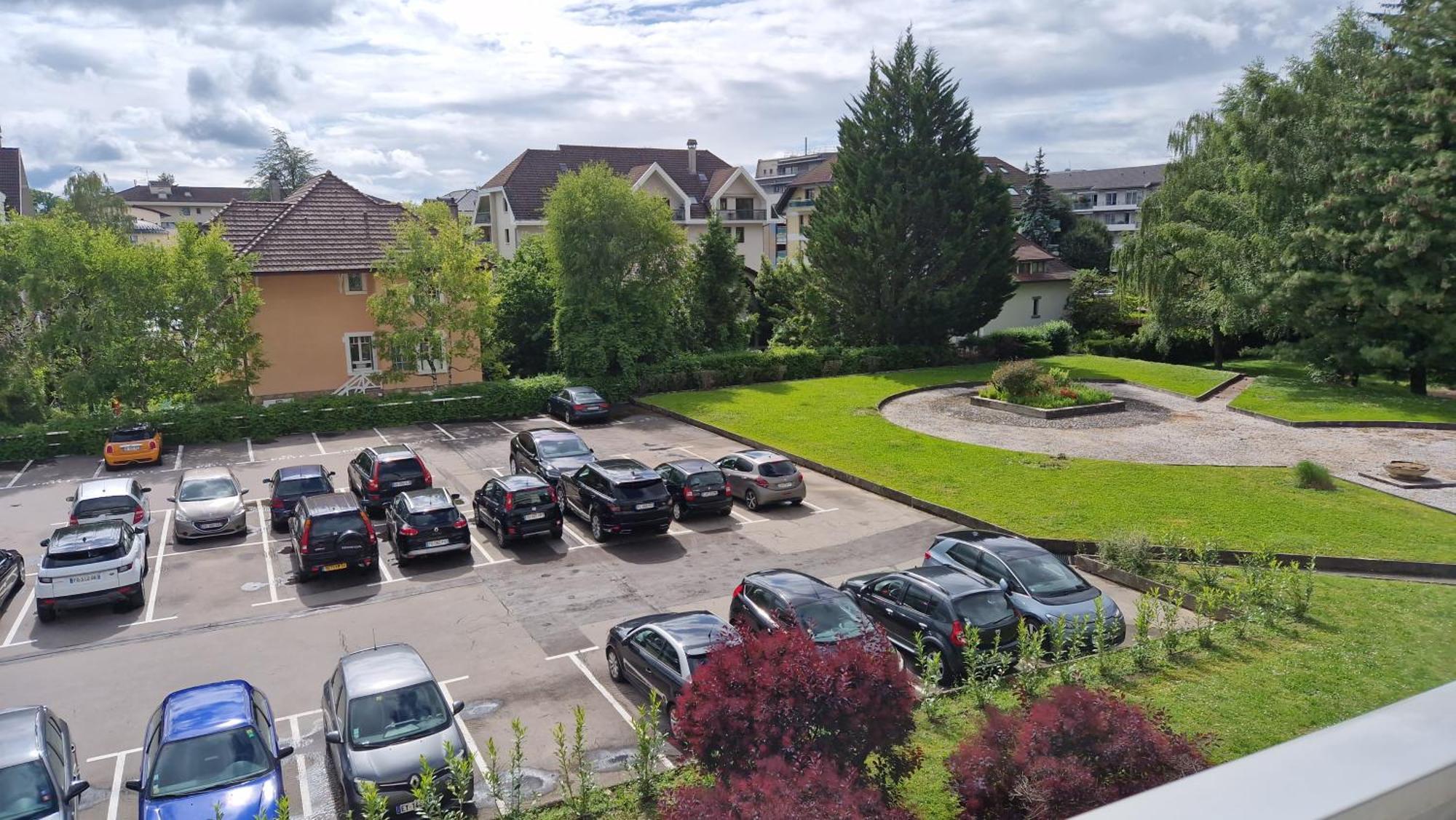 Apartment Et 95 M2 A 100m Du Lac, 3 Chambres, Parking