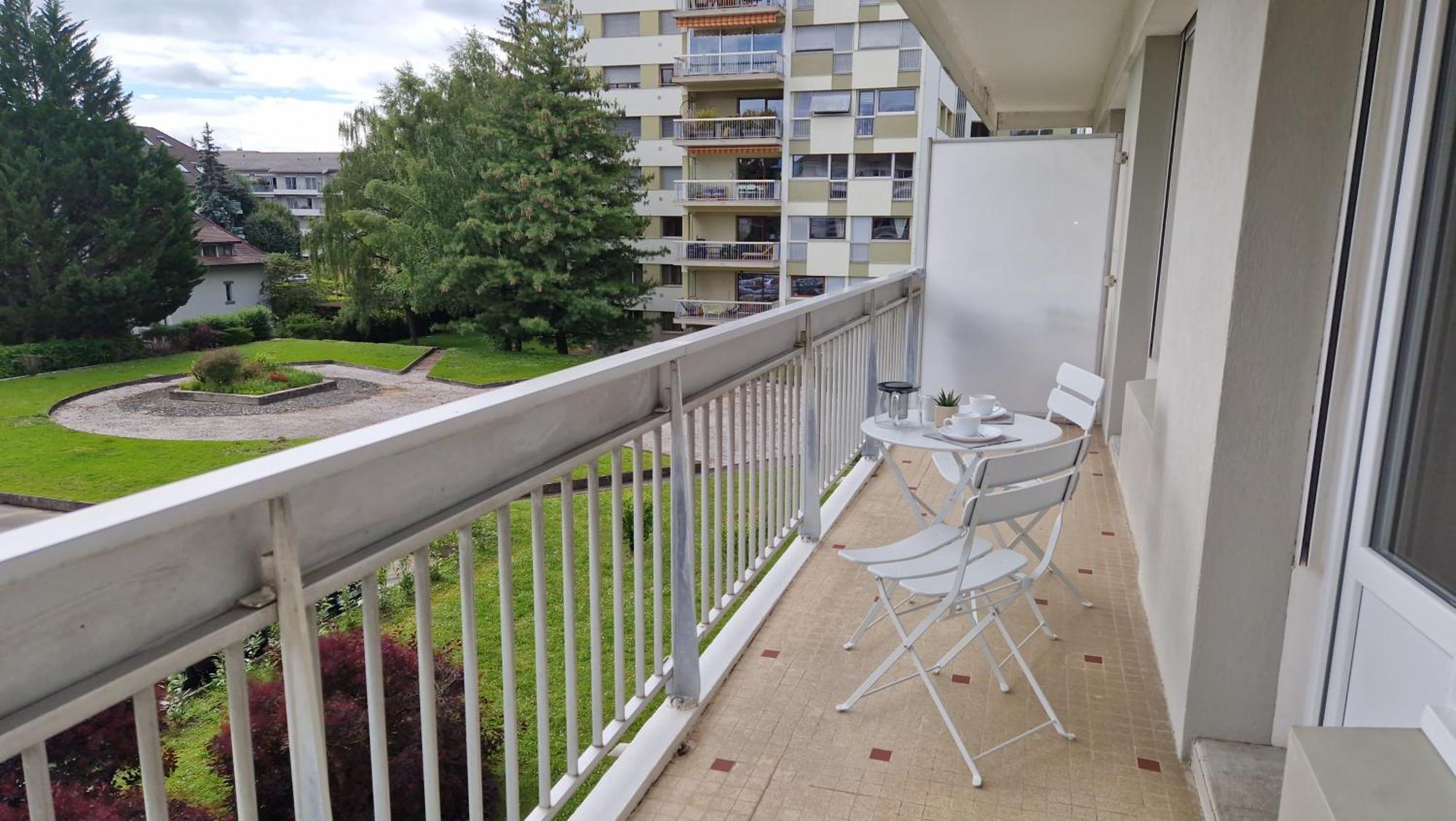 Et 95 M2 A 100m Du Lac, 3 Chambres, Parking Annecy