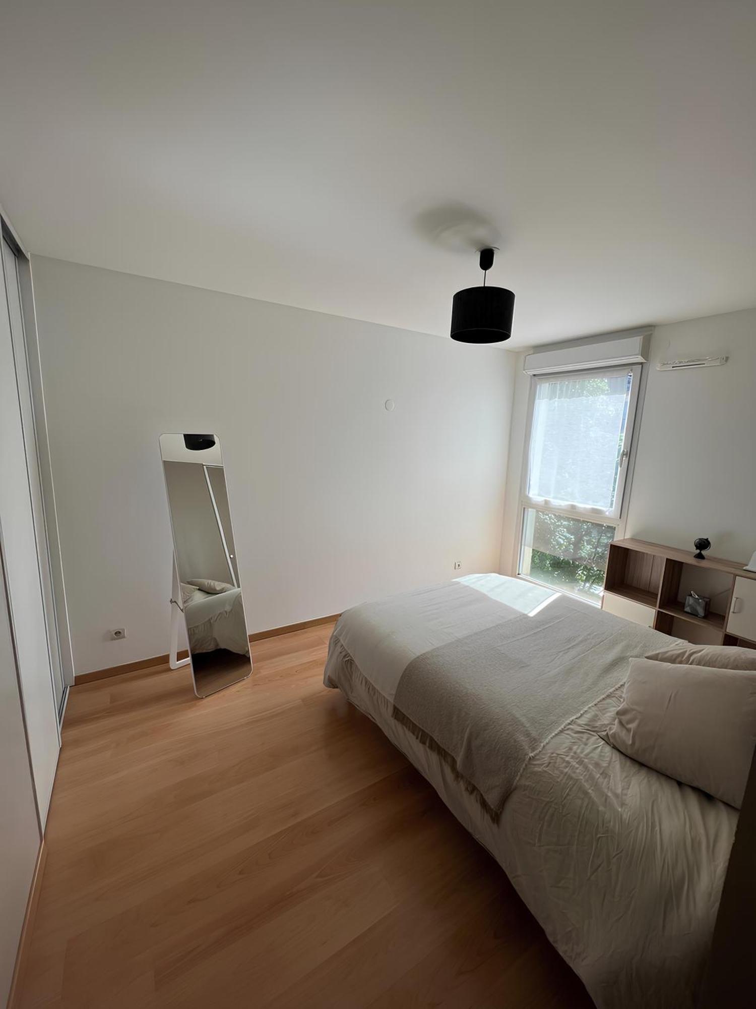 Apartamento Royal Parc Gare Avec Parking Et Terrasse Annecy