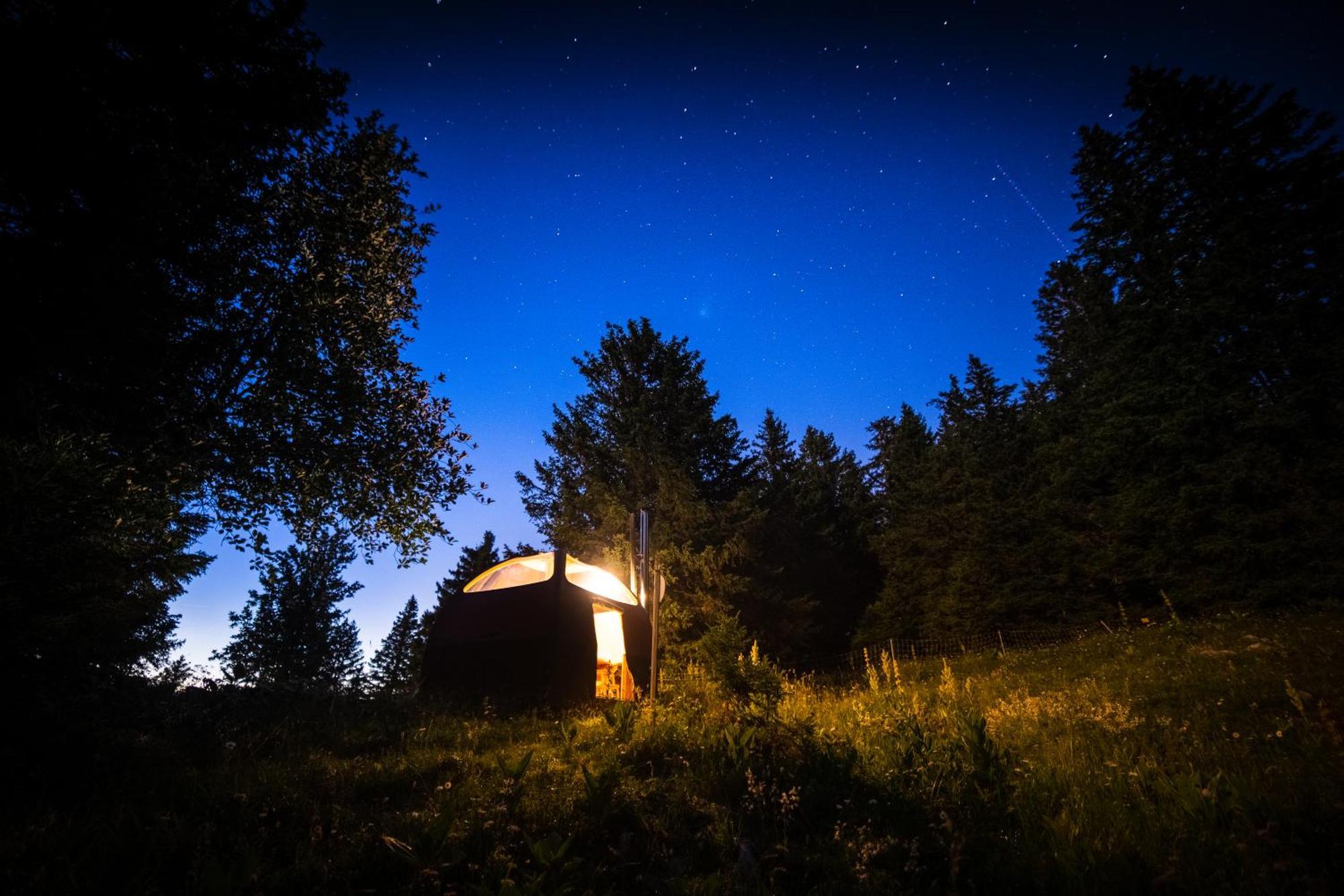 Eco Bivouac Village Igloos - Le Semnoz - A 20 Minutes D'annecy Luxury tent