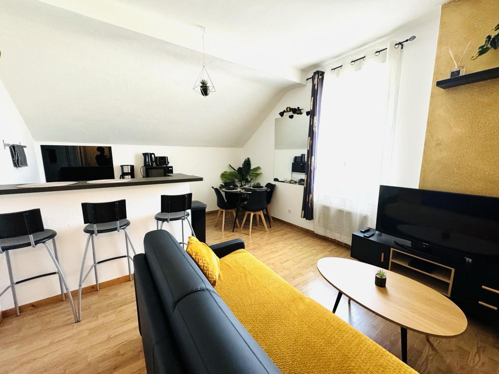 Le Tropical- Beau T2 A 5min Du Centre-ville Apartment