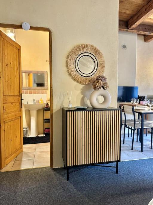 Appartement Cocon Au Coeur De La Vieille Annecy