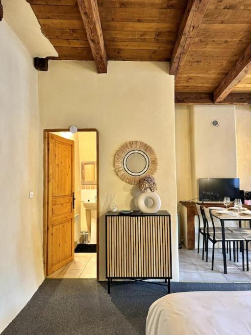 Cocon Au Coeur De La Vieille Appartement *
