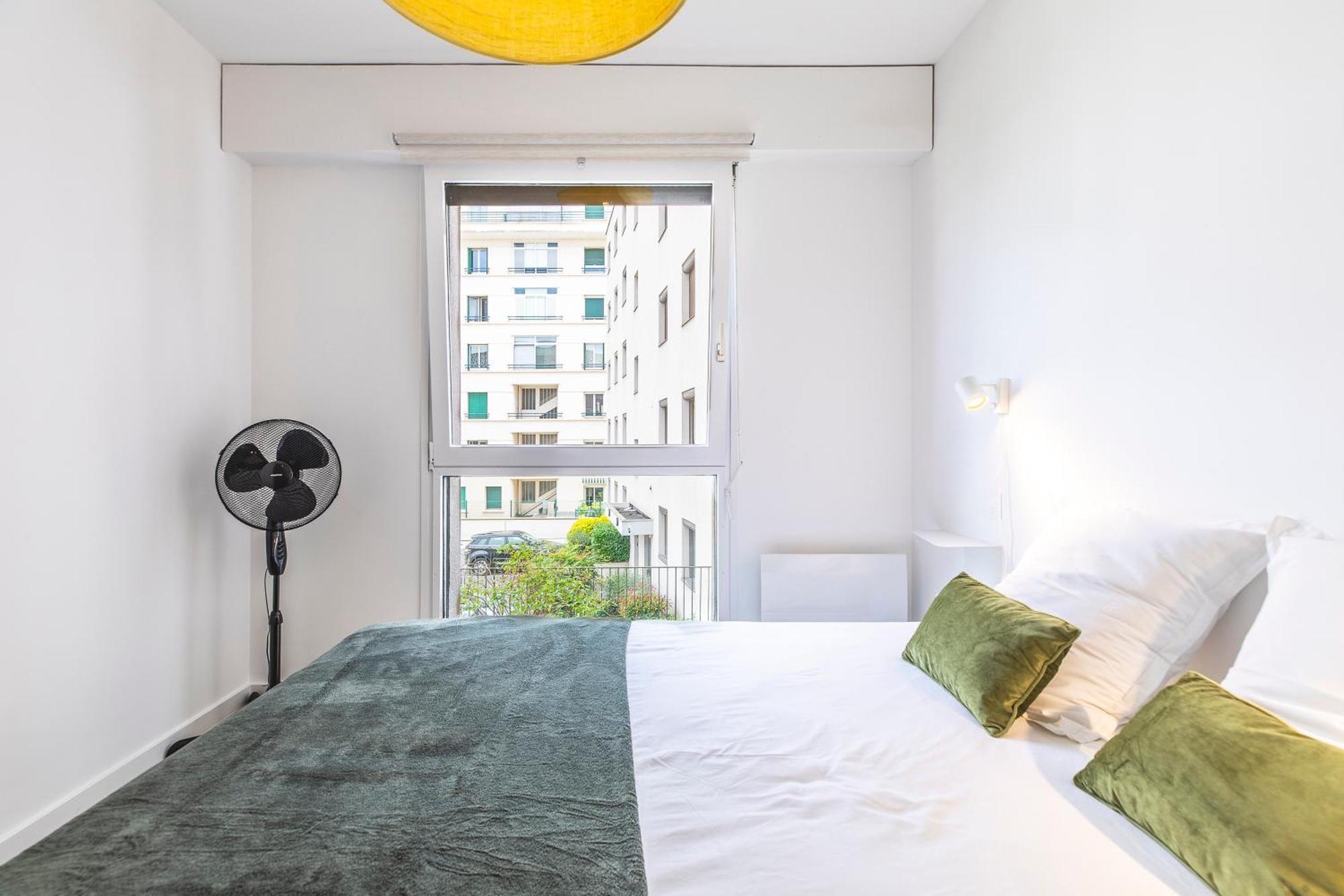 Apartment Moderne Au Coeur D'annecy - A Deux Pas Du Et De La Vieille *