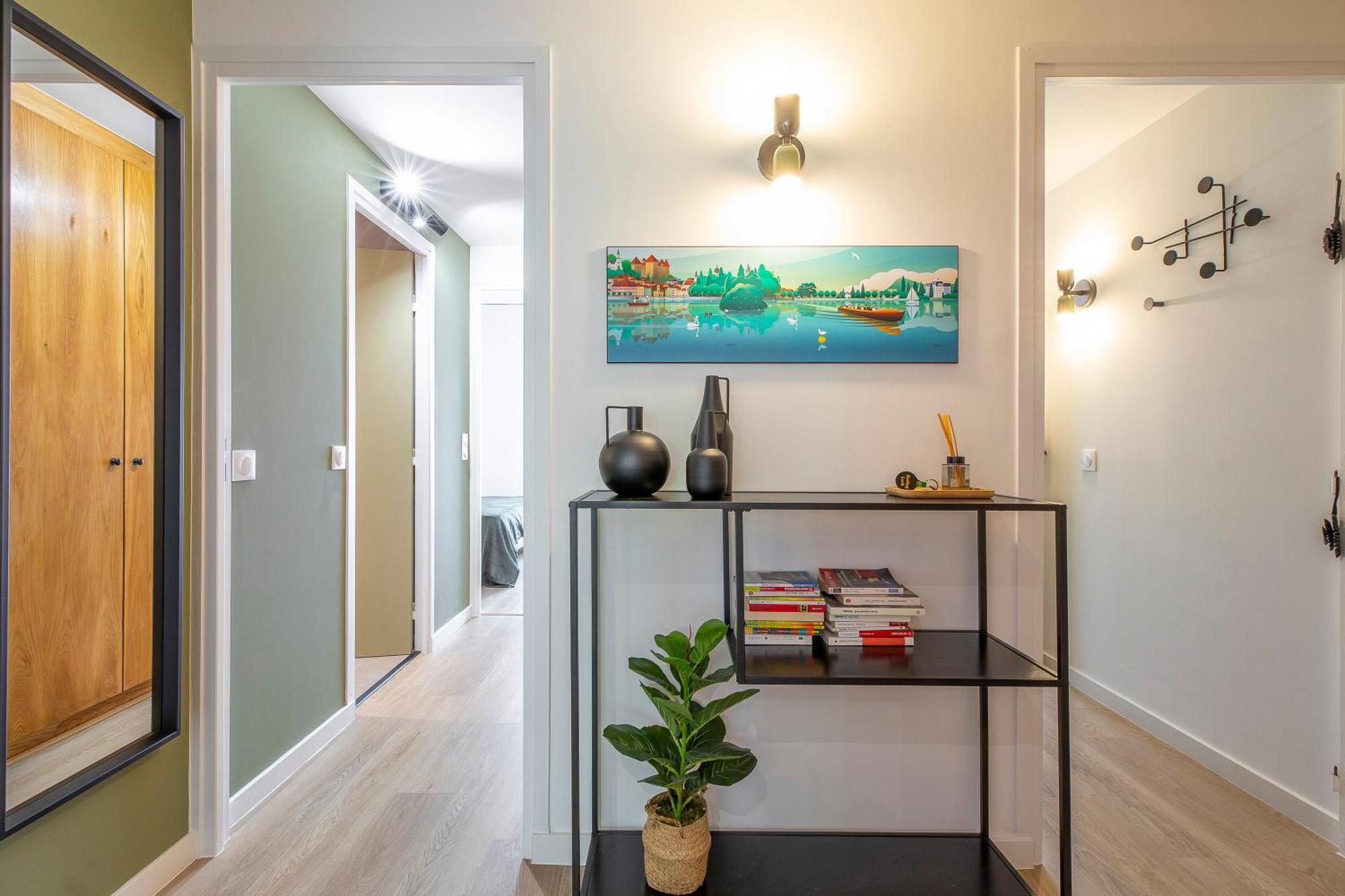 Apartment Moderne Au Coeur D'annecy - A Deux Pas Du Et De La Vieille