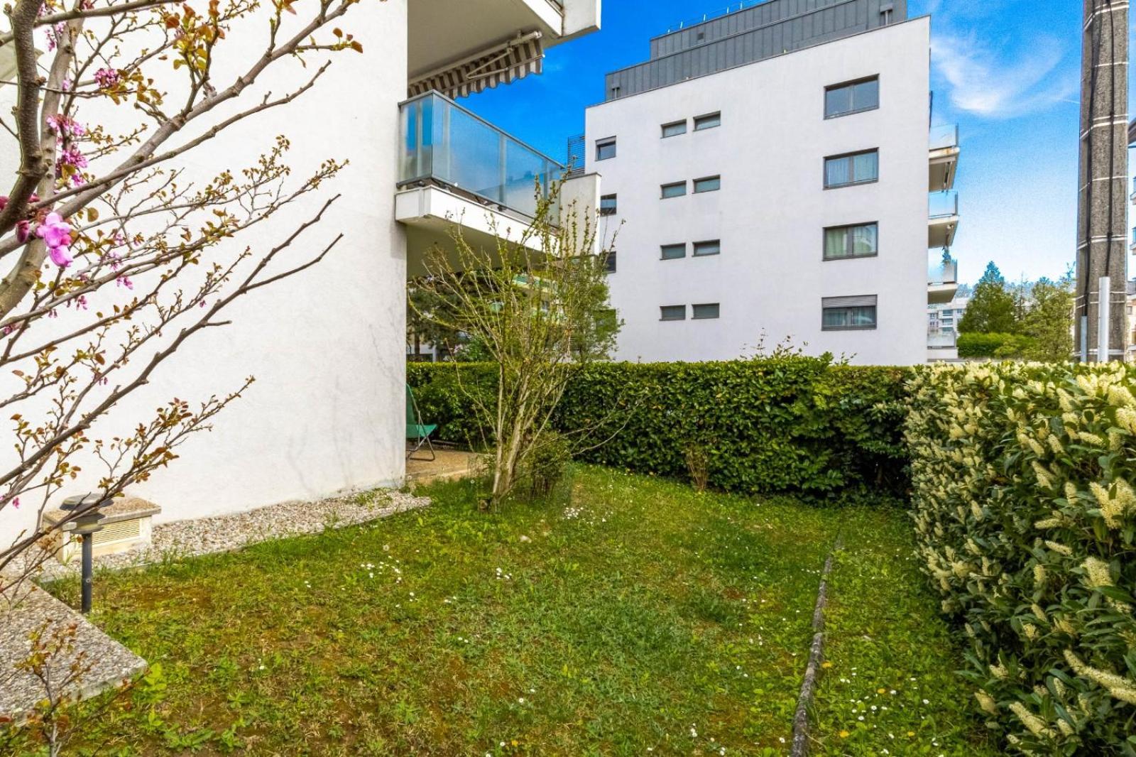Le Gouverneur, 100m Du Avec Parking Annecy