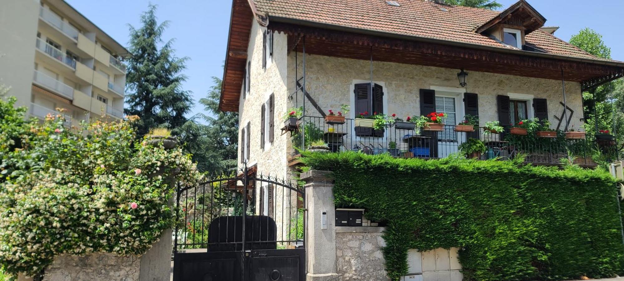 Appartement Casamoro Albigny : Detente A 2 Pas Du D'annecy Annecy