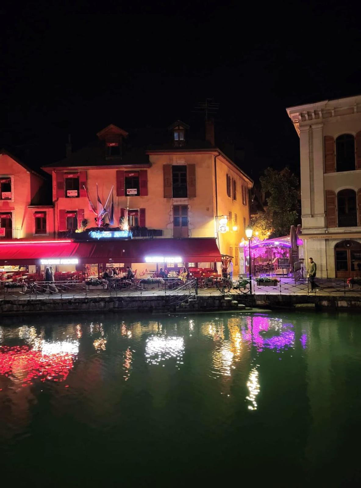 Charming Near Center * Annecy