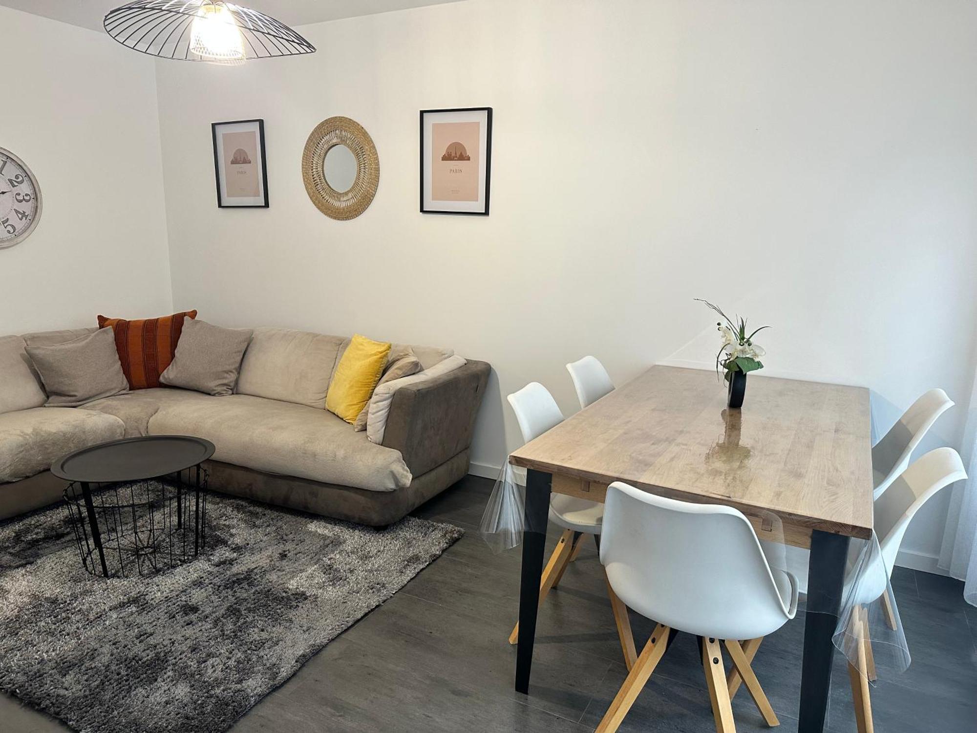 Spacious 3 Bedrooms