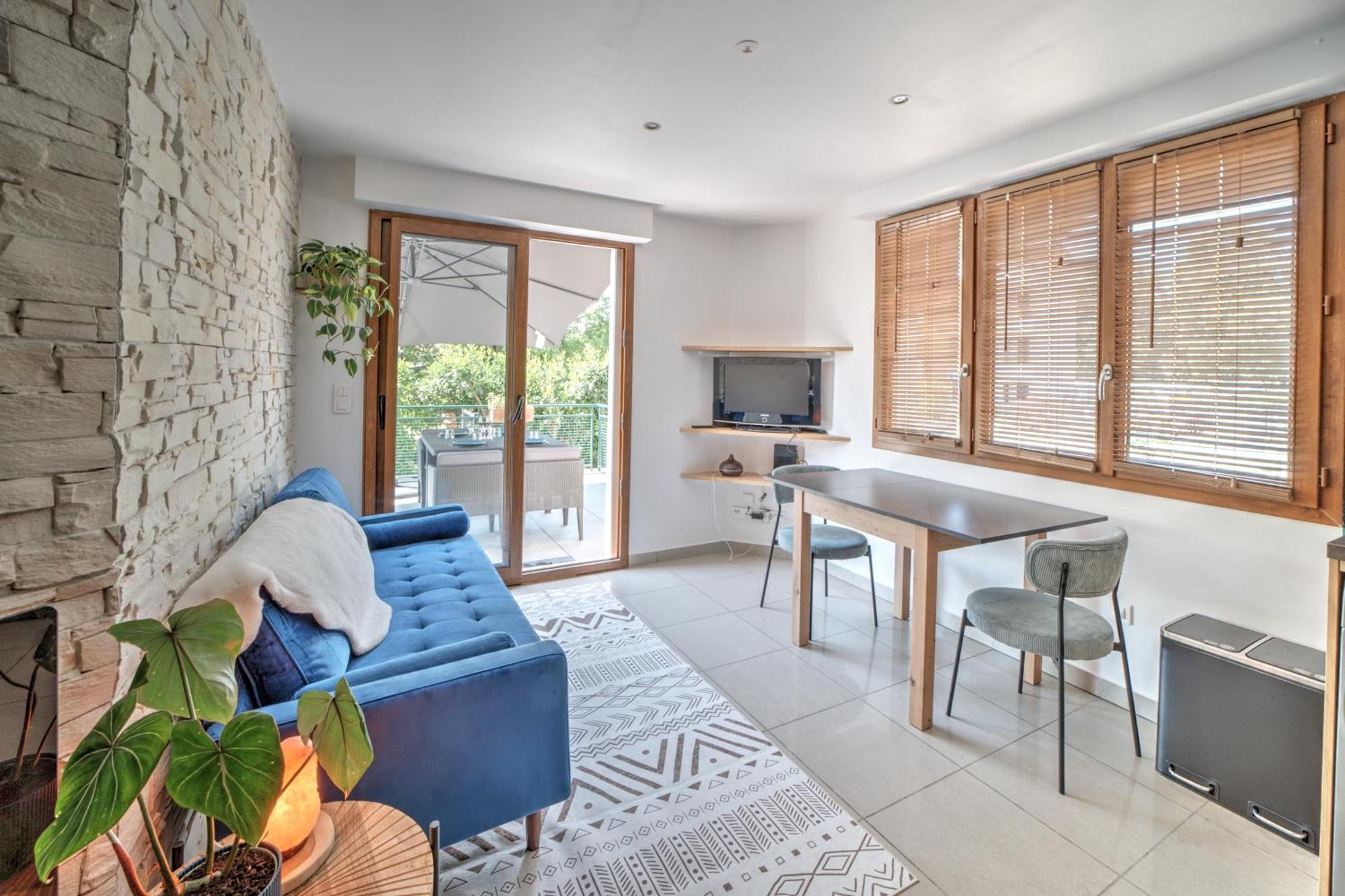 Le Bach - Appt A 10min De Apartment