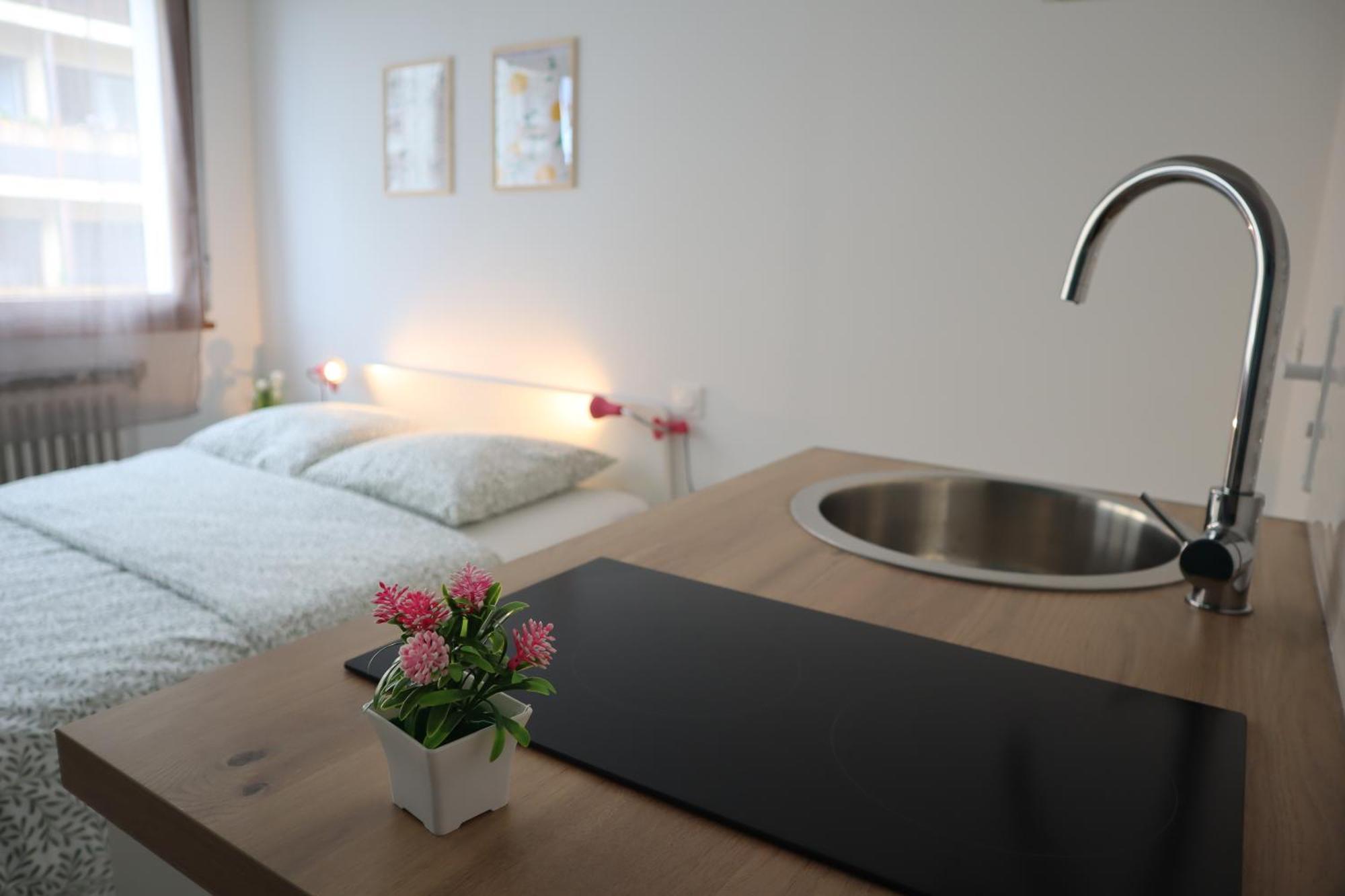 Lp - Planet Apartment *