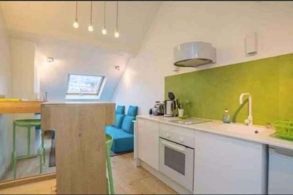Le Duplex De Notre Dame Apartment *