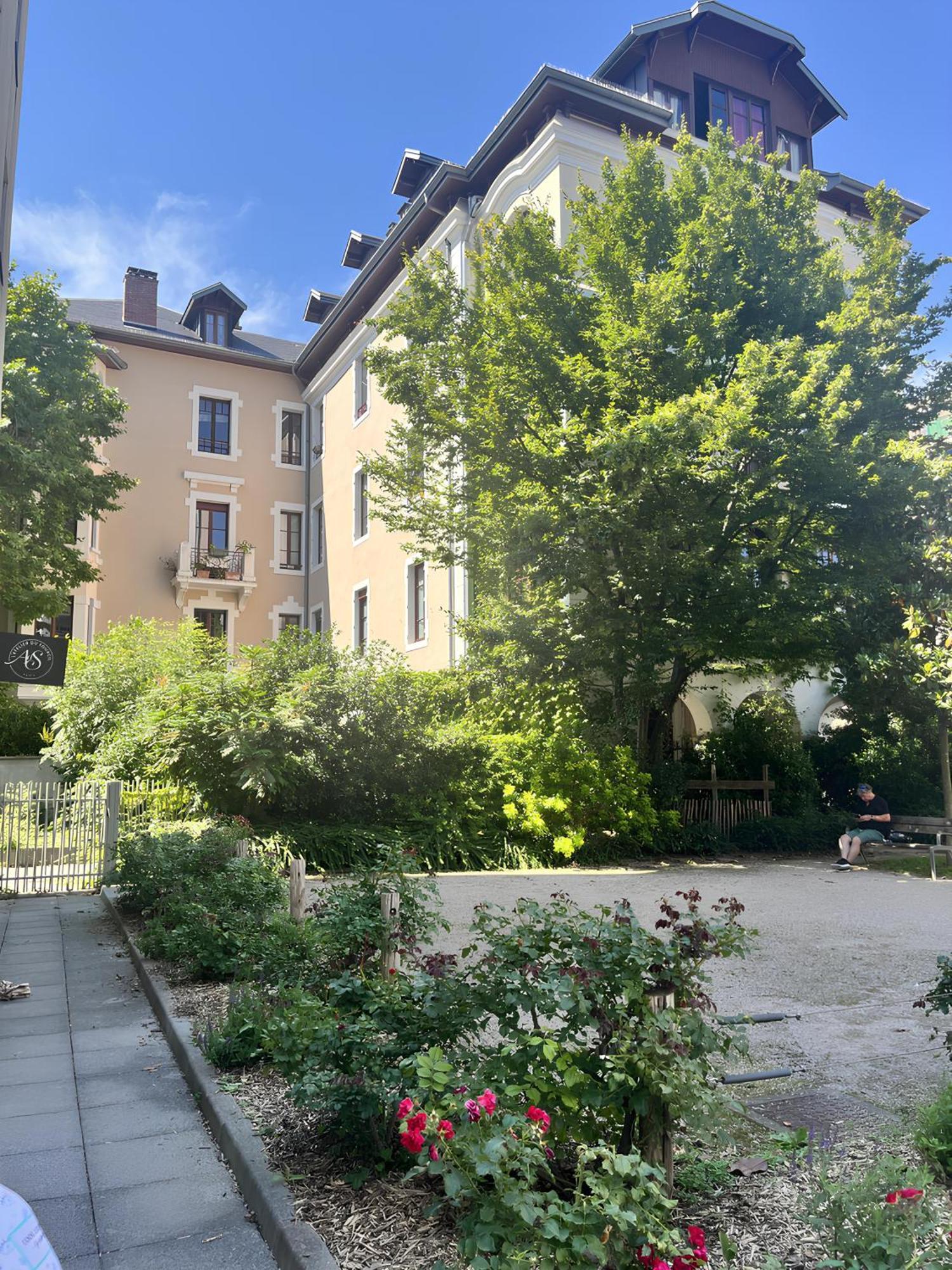 Ecrin De Verdure Hyper Centre Avec Jardin Commun Apartment *