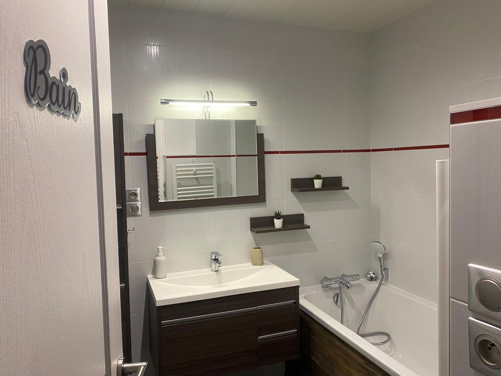 Appartement La Forclaz - Centre Ville&lac, Balcon, Parking Annecy