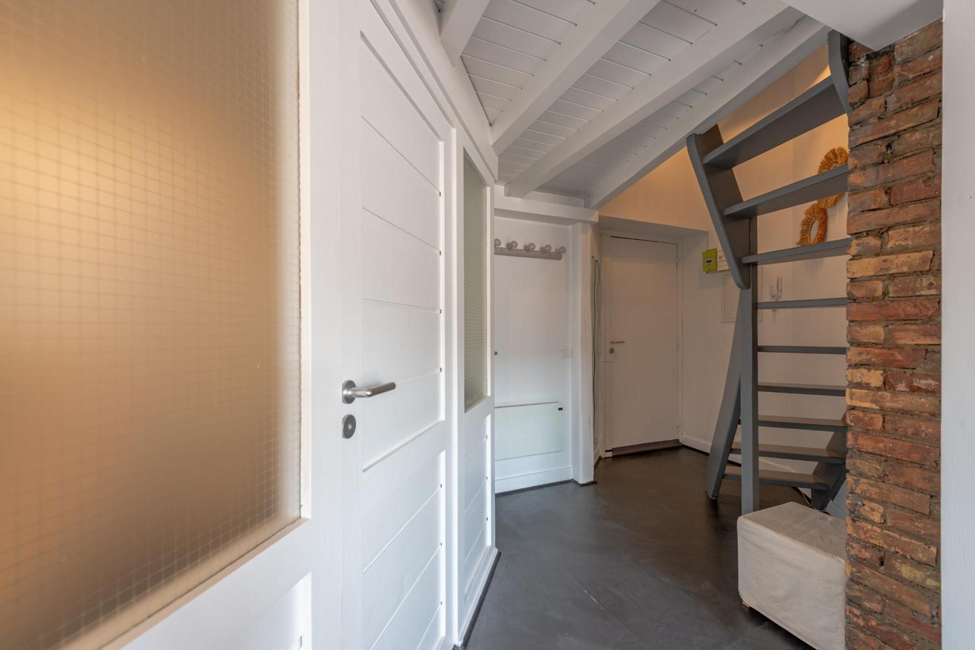 The White Duplex *